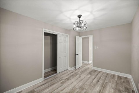 Casa en venta en Belleview, Florida, 3 dormitorios, 99.22 m2 № 1902004 - foto 9