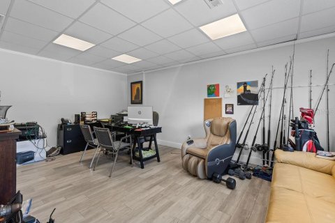 Propiedad comercial en venta en Ormond Beach, Florida, 139.35 m2 № 1751726 - foto 18