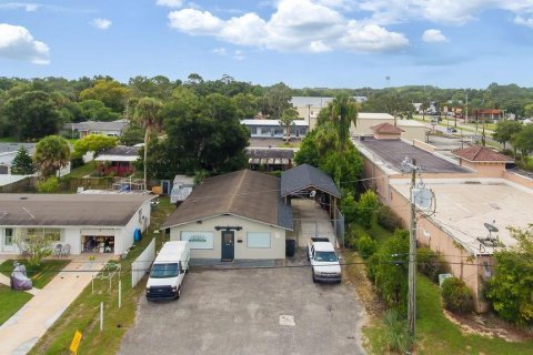 Propiedad comercial en venta en Ormond Beach, Florida, 139.35 m2 № 1751726 - foto 12