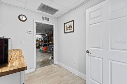 Propiedad comercial en venta en Ormond Beach, Florida, 139.35 m2 № 1751726 - foto 26