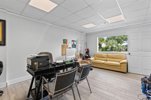 Propiedad comercial en venta en Ormond Beach, Florida, 139.35 m2 № 1751726 - foto 20