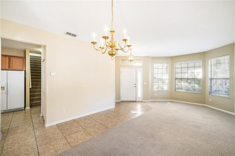 Casa en alquiler en Oviedo, Florida, 3 dormitorios, 210.14 m2 № 1914648 - foto 2