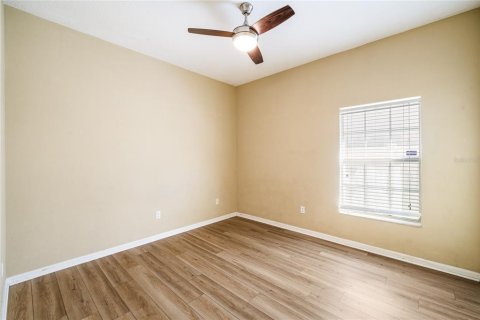 Casa en alquiler en Oviedo, Florida, 3 dormitorios, 210.14 m2 № 1914648 - foto 12