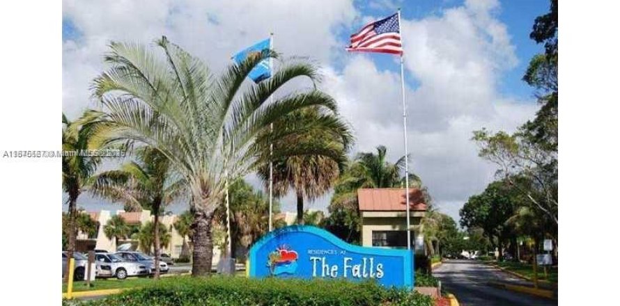 Condo à Miami, Floride, 2 chambres  № 1926460