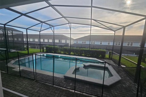 Villa ou maison à vendre à Davenport, Floride: 6 chambres, 288.37 m2 № 2410442 - photo 13