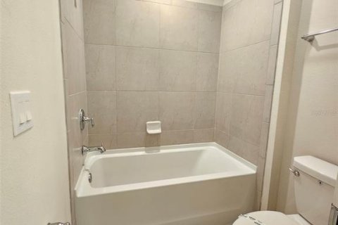 Villa ou maison à vendre à Davenport, Floride: 6 chambres, 288.37 m2 № 2410442 - photo 26