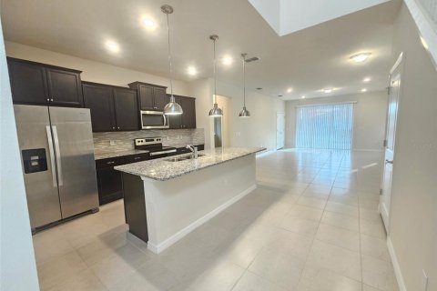 Villa ou maison à vendre à Davenport, Floride: 6 chambres, 288.37 m2 № 2410442 - photo 7