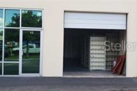 Propiedad comercial en alquiler en Orlando, Florida, 175.77 m2 № 1846344 - foto 7