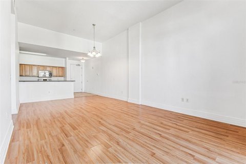 Купить кондоминиум в Тампа, Флорида 3 комнаты, 95.88м2, № 2094414 - фото 9