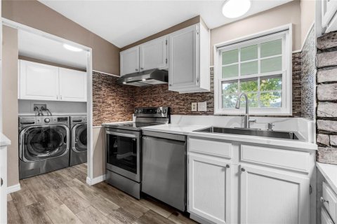 Appartement à louer à Clermont, Floride: 3 chambres, 115.94 m2 № 2329674 - photo 15