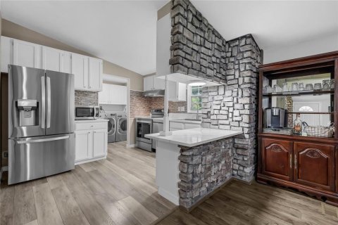 Appartement à louer à Clermont, Floride: 3 chambres, 115.94 m2 № 2329674 - photo 12