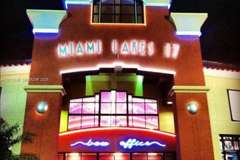 Купить виллу или дом в Майами-Лейкс, Флорида 2 спальни, 73.39м2, № 2033676 - фото 24