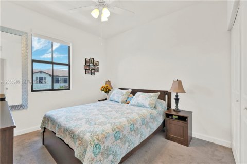 Touwnhouse à vendre à Homestead, Floride: 3 chambres, 149.76 m2 № 2260460 - photo 18