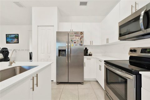 Touwnhouse à vendre à Homestead, Floride: 3 chambres, 149.76 m2 № 2260460 - photo 29