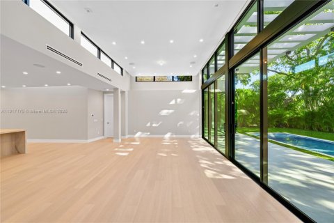 Купить виллу или дом в Бискейн-Парк, Флорида 4 спальни, № 1972907 - фото 6