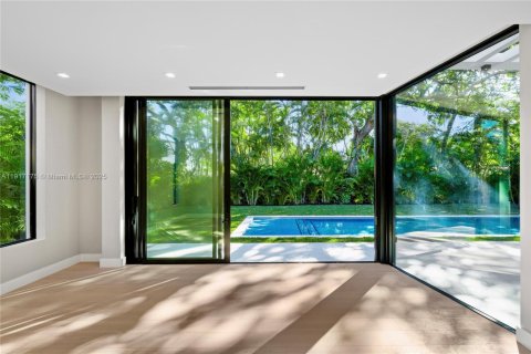 Купить виллу или дом в Бискейн-Парк, Флорида 4 спальни, № 1972907 - фото 13