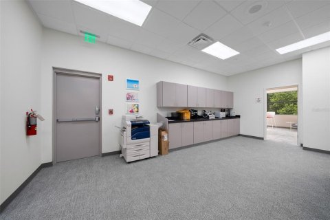 Propiedad comercial en alquiler en Ocala, Florida, 867.71 m2 № 1685121 - foto 24