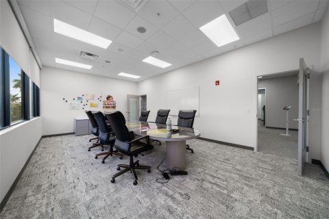 Propiedad comercial en alquiler en Ocala, Florida, 867.71 m2 № 1685121 - foto 20