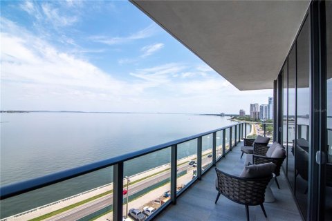 Condominio en venta en Tampa, Florida, 3 dormitorios, 273.13 m2 № 2097156 - foto 29