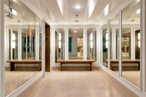 Condominio en venta en Tampa, Florida, 3 dormitorios, 273.13 m2 № 2097156 - foto 4