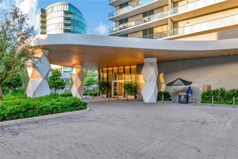 Condominio en venta en Tampa, Florida, 3 dormitorios, 273.13 m2 № 2097156 - foto 2