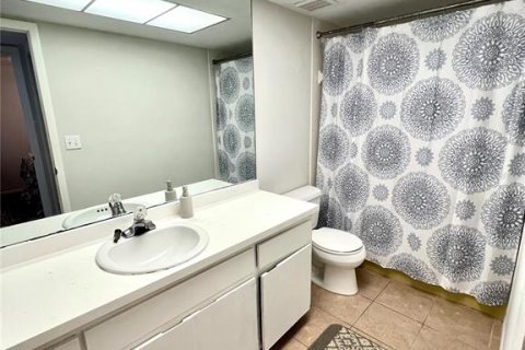 Condo in New Port Richey, Florida, 2 bedrooms  № 1771620 - photo 13