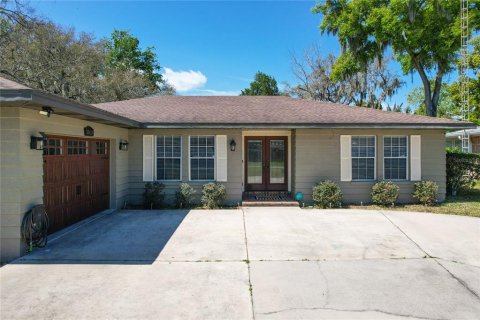 Casa en venta en Leesburg, Florida, 4 dormitorios, 256.41 m2 № 1659206 - foto 3