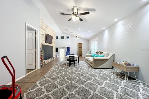 Casa en venta en Leesburg, Florida, 4 dormitorios, 256.41 m2 № 1659206 - foto 28
