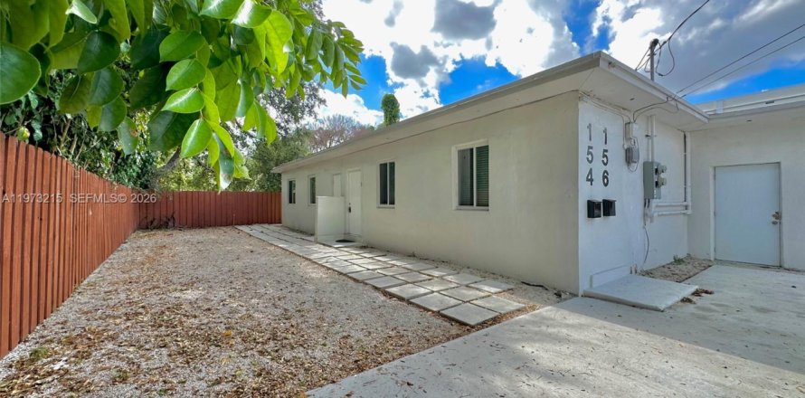 Appartement à Miami, Floride 2 chambres, 69.68 m2 № 2033261