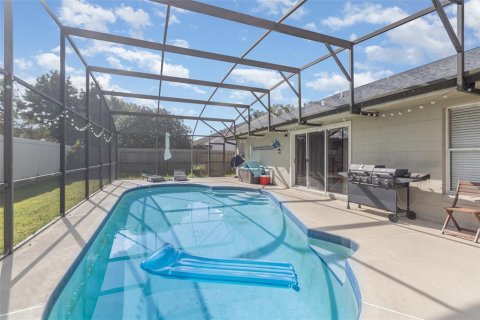 House in Orlando, Florida 4 bedrooms, 189.43 sq.m. № 1918046 - photo 20