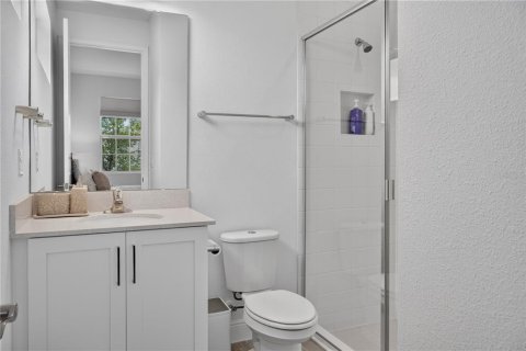 House in Minneola, Florida 5 bedrooms, 344.2 sq.m. № 2215171 - photo 30