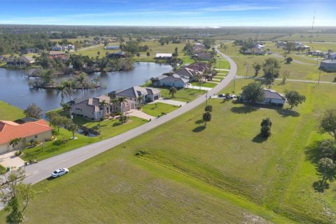 Terreno en venta en Punta Gorda, Florida № 1620361 - foto 8