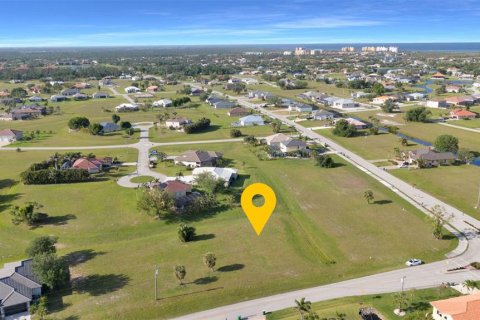Terreno en venta en Punta Gorda, Florida № 1620361 - foto 1