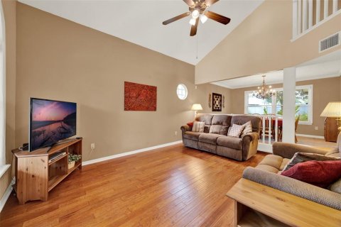House in Winter Park, Florida 4 bedrooms, 209.12 sq.m. № 1819350 - photo 10