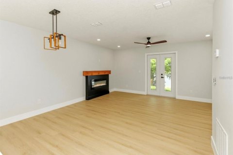 Villa ou maison à vendre à Orlando, Floride: 2 chambres, 124.49 m2 № 2120560 - photo 11