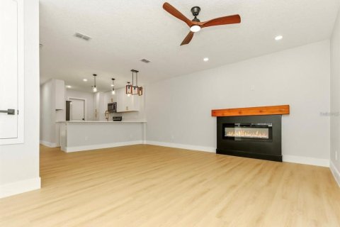 Villa ou maison à vendre à Orlando, Floride: 2 chambres, 124.49 m2 № 2120560 - photo 13