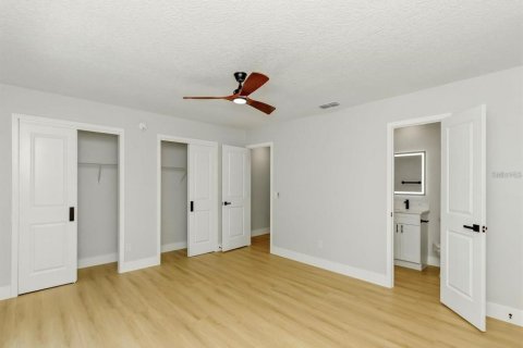 Villa ou maison à vendre à Orlando, Floride: 2 chambres, 124.49 m2 № 2120560 - photo 17