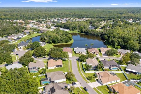 House in Land O' Lakes, Florida 3 bedrooms, 191.94 sq.m. № 1858015 - photo 30
