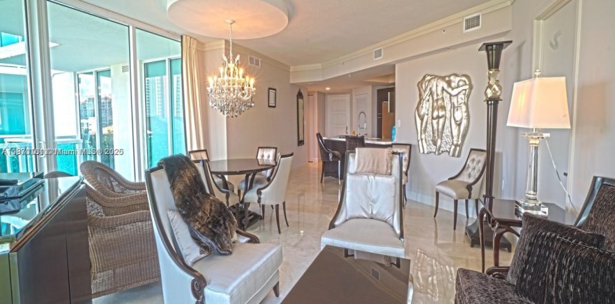 Condo in Sunny Isles Beach, Florida, 3 bedrooms № 2076731