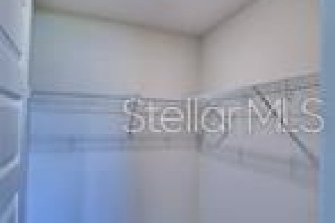 House in Winter Haven, Florida 4 bedrooms, 204.38 sq.m. № 1364598 - photo 2