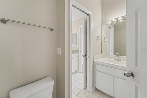 House in Port Richey, Florida 3 bedrooms, 102.01 sq.m. № 2208060 - photo 10