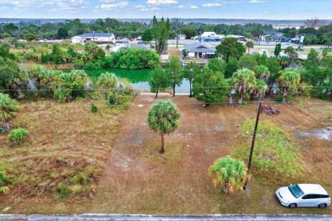 Terreno en venta en Hernando Beach, Florida № 984596 - foto 2