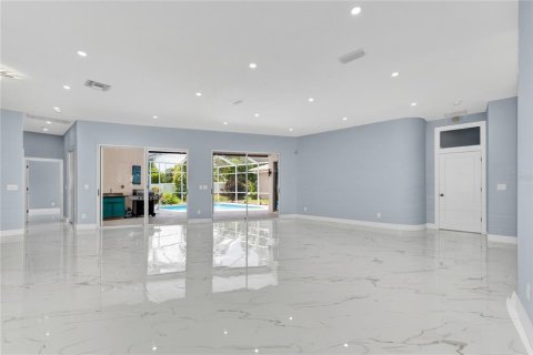 Casa en venta en Safety Harbor, Florida, 3 dormitorios, 191.75 m2 № 1798325 - foto 7