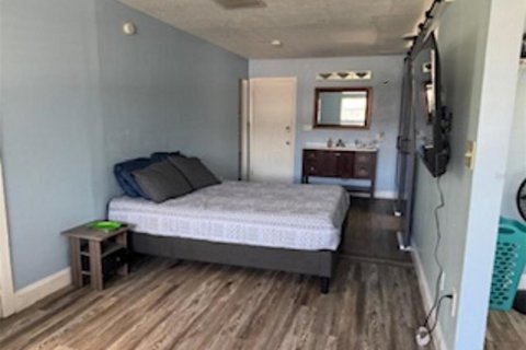 Casa en venta en Cocoa Beach, Florida, 5 dormitorios, 222.97 m2 № 1679112 - foto 30