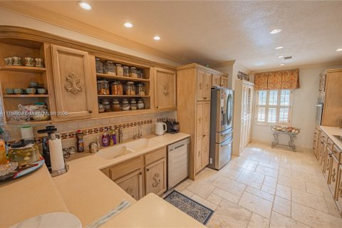 Villa ou maison à louer à Hollywood, Floride: 5 chambres, 252.69 m2 № 1874582 - photo 18