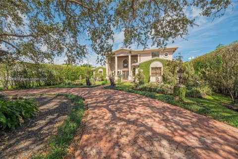 Villa ou maison à louer à Hollywood, Floride: 5 chambres, 252.69 m2 № 1874582 - photo 8