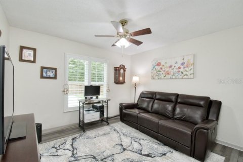 Villa ou maison à vendre à Minneola, Floride: 4 chambres, 186.92 m2 № 2222264 - photo 27