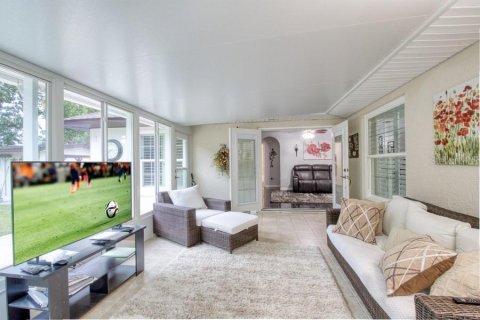 Villa ou maison à vendre à Minneola, Floride: 4 chambres, 186.92 m2 № 2222264 - photo 16