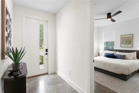 Townhouse in Saint Petersburg, Florida 3 bedrooms, 193.14 sq.m. № 2409978 - photo 26
