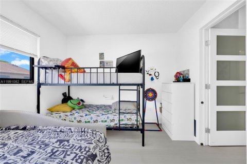 Купить кондоминиум в Хайалиа, Флорида 2 спальни, 89.37м2, № 2056634 - фото 18